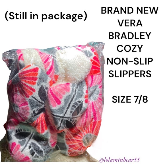 VERA BRADLEY RUBBER NON-SLIP BOTTOM COZY COLORFUL SHERPA SLIPPERS,NEW IN PACKAGE - Picture 2 of 10